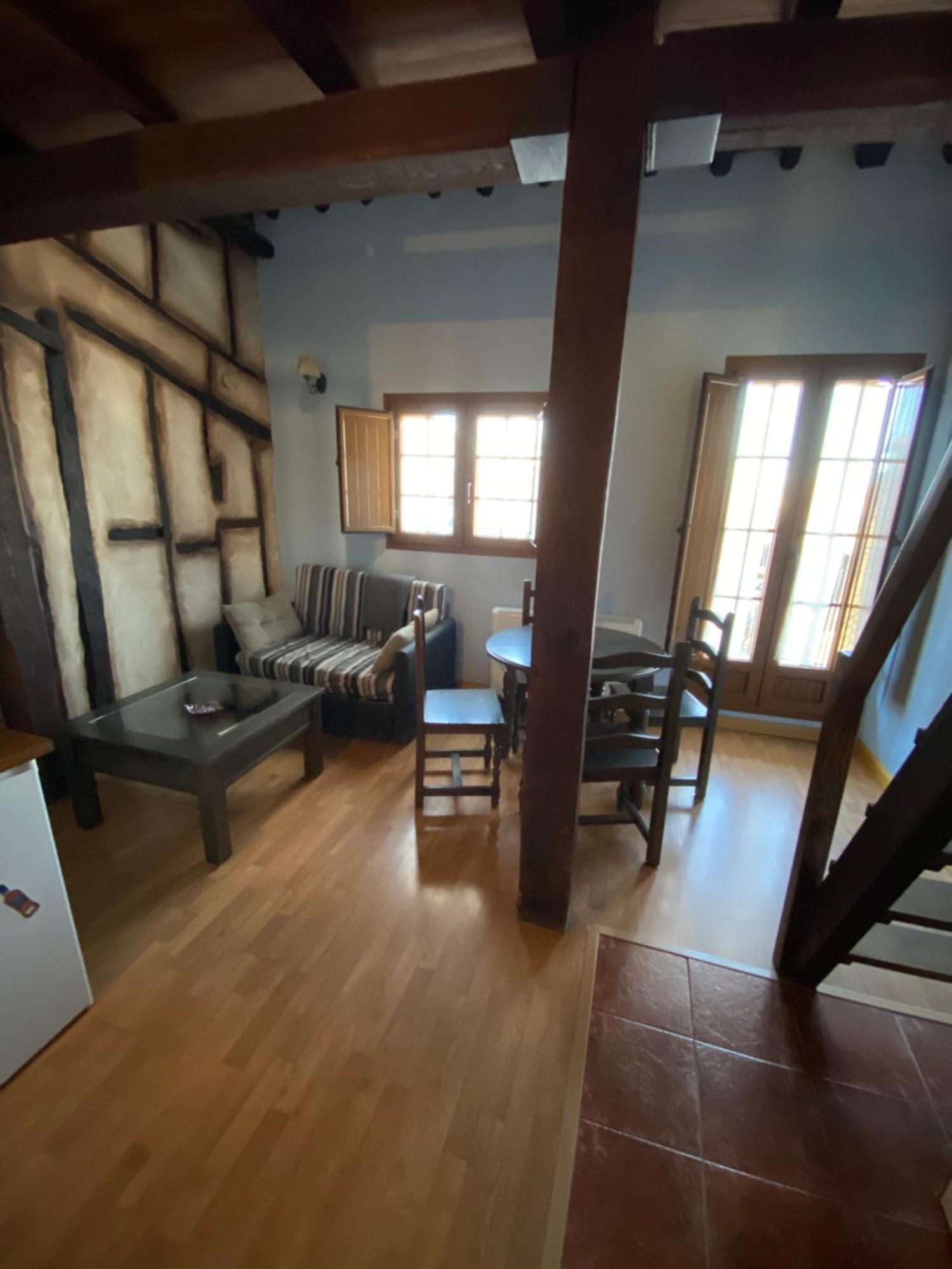 Apartamentos Rurales La Antigua Fonda Candelario Eksteriør billede