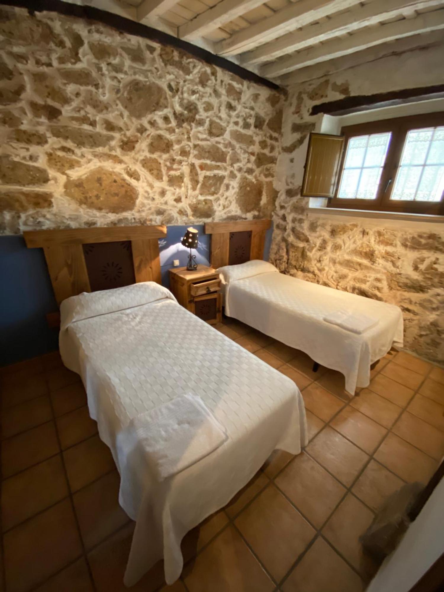Apartamentos Rurales La Antigua Fonda Candelario Eksteriør billede