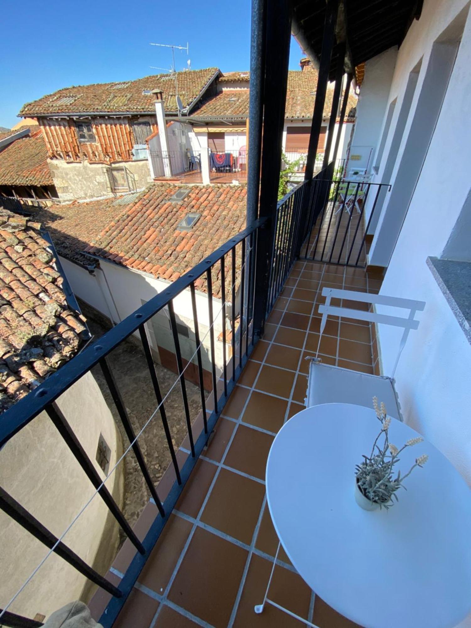 Apartamentos Rurales La Antigua Fonda Candelario Eksteriør billede