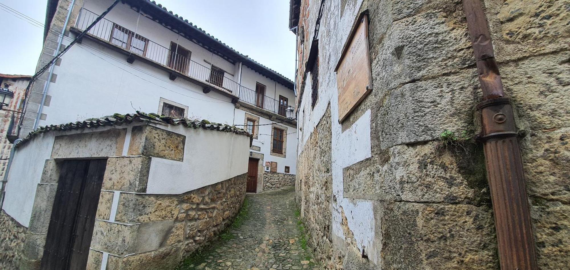 Apartamentos Rurales La Antigua Fonda Candelario Eksteriør billede